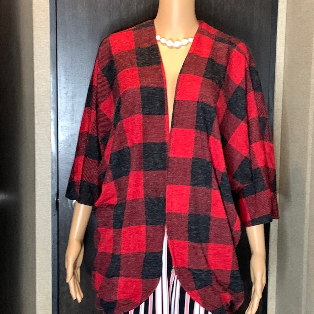 lime + chili red buffalo print cardigan large NWT 3/4 batwing sleeve